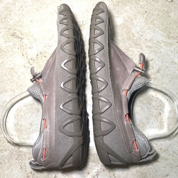 Ecco Womens Gray Suede & Leather Slip-On Shoes Toggle Closure Gorpcore Casual - Picture 8 of 12